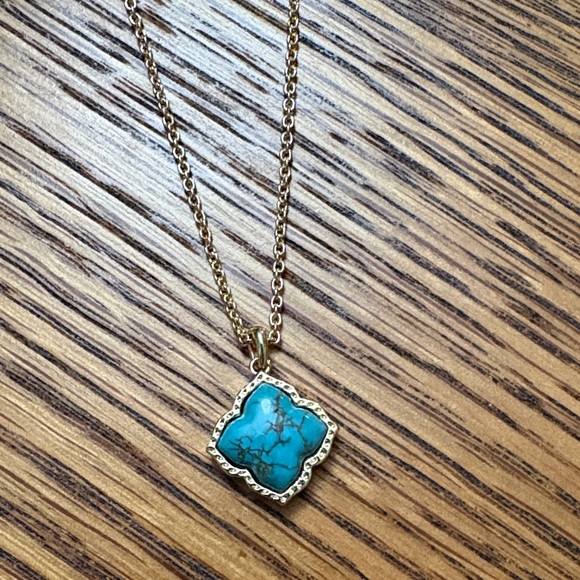 Kendra Scott Mallory Turquoise Pendant Necklace - Picture 2 of 3